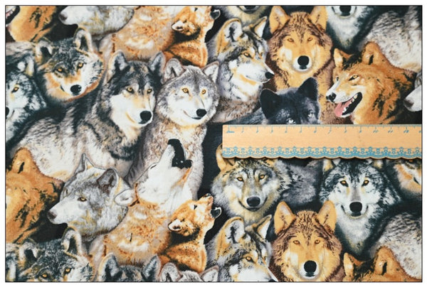 Real Wild Wolves American Wolf! 1 meter of Printed Cotton Plain Fabric, Animals,  Wolf 2024