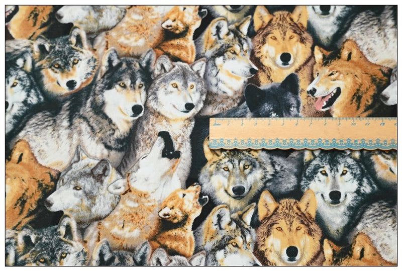 Real Wild Wolves American Wolf! 1 meter of Printed Cotton Plain Fabric, Animals,  Wolf 2024