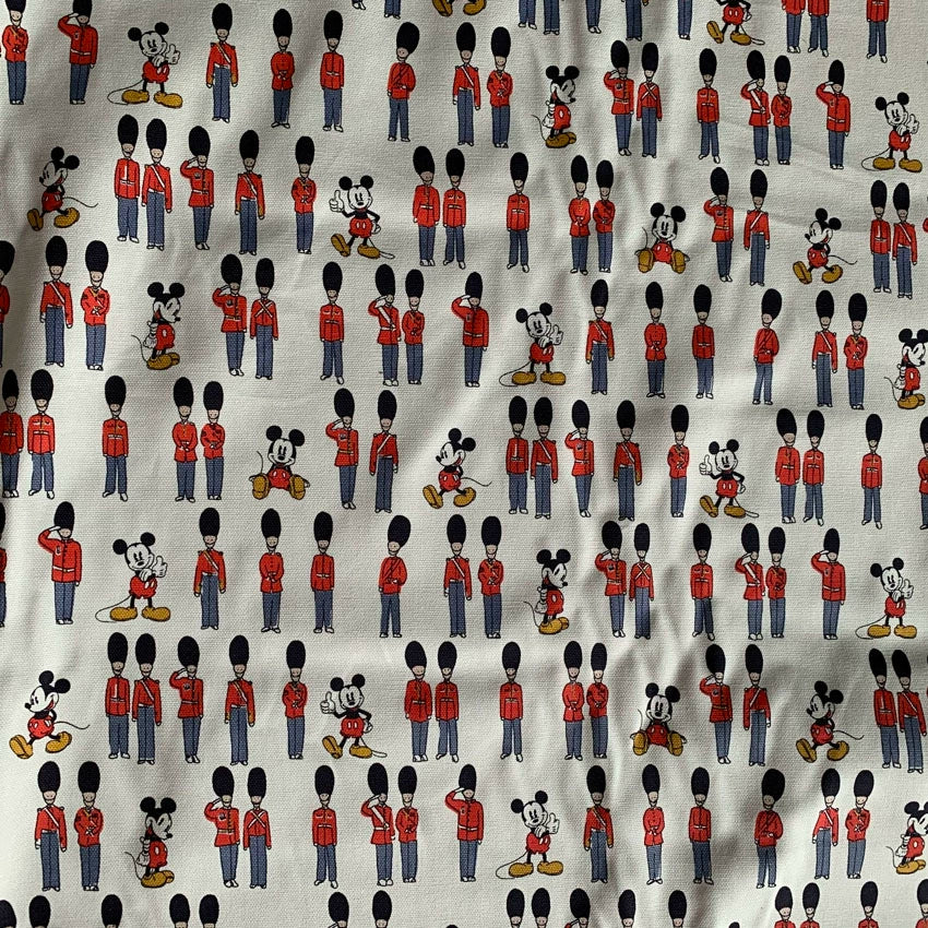 Royal Guards with Mickey Cath Kidston! 1 Meter Stiff Cotton Toile Fabric, Fabric by Yard, Yardage Cotton Canvas Fabrics for Bags English Retro