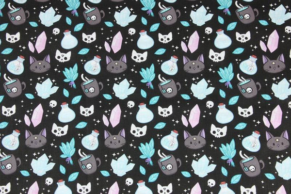 Cat Skulls! 1 Meter Printed Cotton Fabric, Fabric by Yard, Yardage Fabrics, Children  Kids