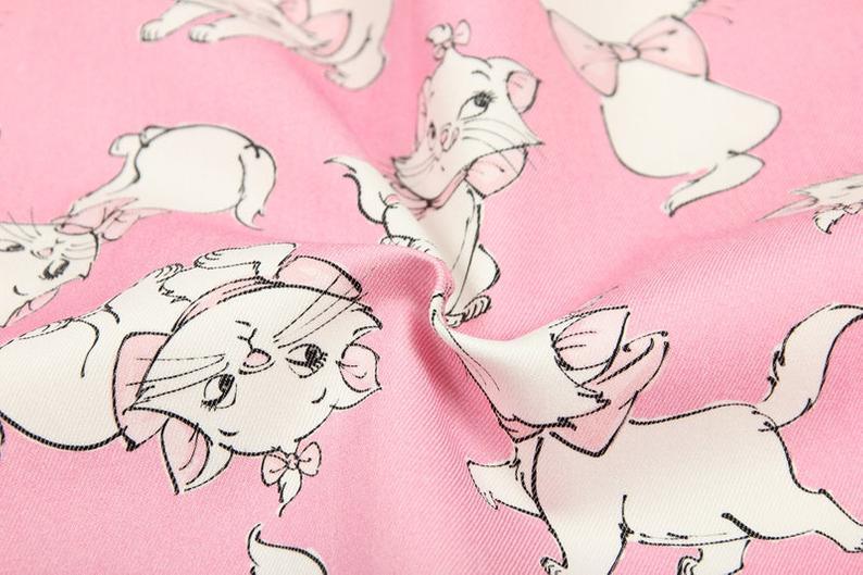 the Pets Cats and Dogs! 1 Meter Printed Cotton-Blends Fabric, Fabric by Yard, Yardage Fabrics, Children  Kids, Dalmatian Mary Cat - fabrics-top