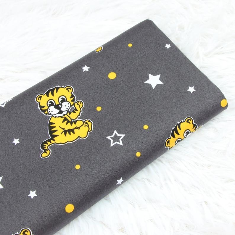 Little Tiger cub! 1 Meter Printed Cotton Fabric, Fabric by Yard, Yardage Fabrics, Children  Kids - fabrics-top