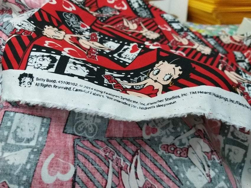 Betty Red Hearts! Betty Boop, 1 Meter Medium Thickness Cotton Fabric, Fabric by Yard, Yardage Cotton Fabrics for Style Clothes  Bags - fabrics-top